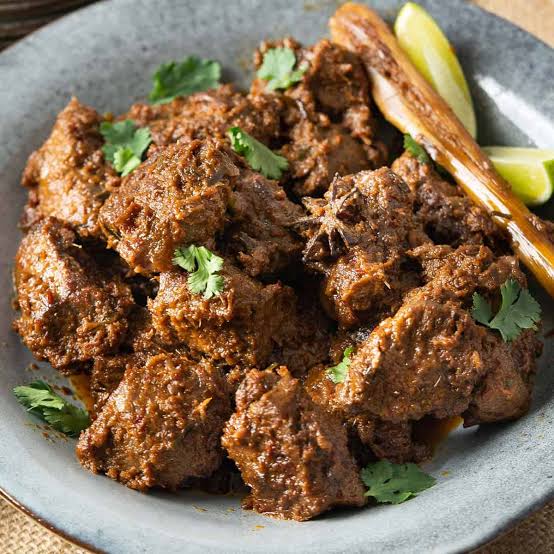 RENDANG FOOD